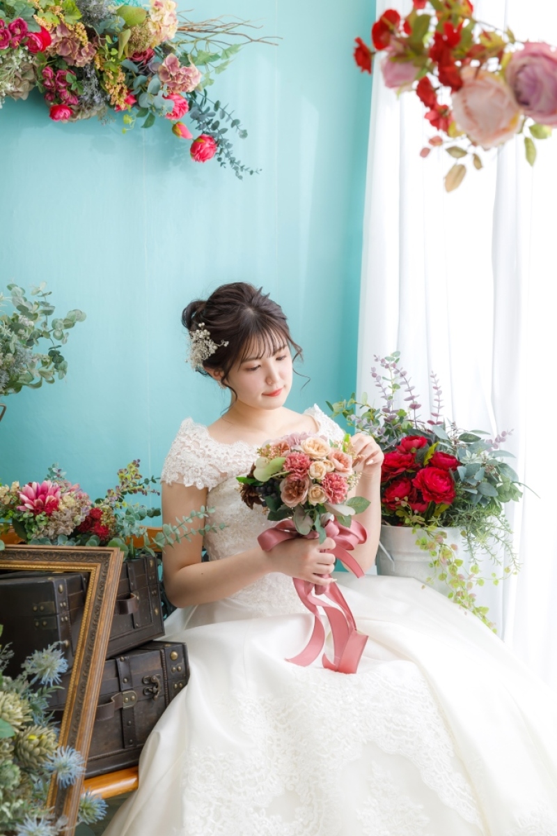 洋装スタジオプラン|ドレス・ヘアメイク・写真込々で安心!