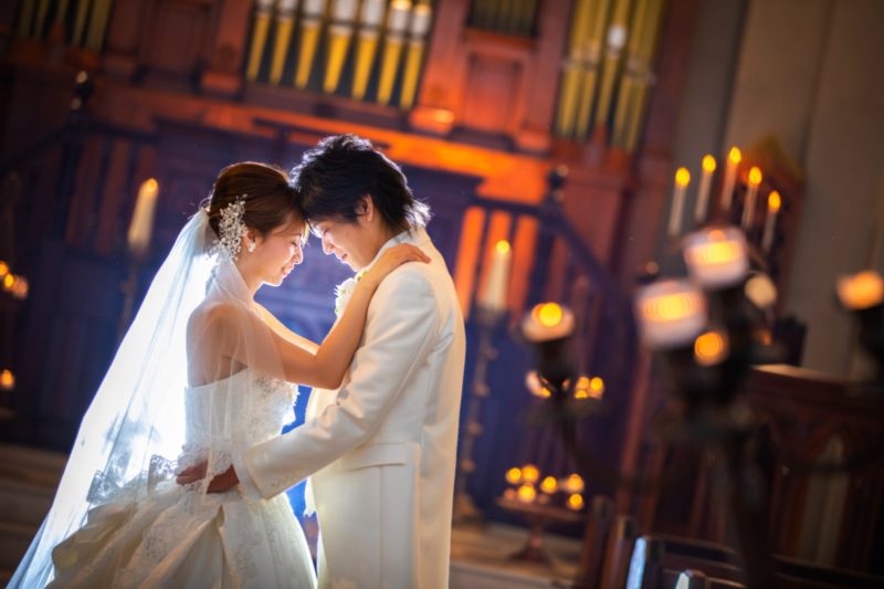 洋装×大聖堂チャペル|衣裳・ヘアメイク・写真込みで安心!