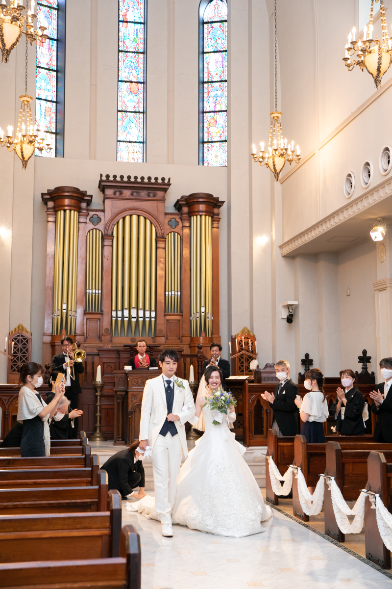 新郎新婦退場
