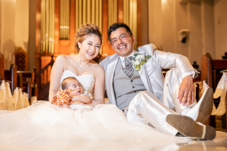 ご家族様への愛に溢れたチャペルフォト