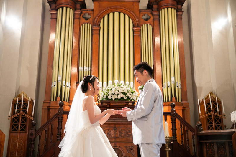 チャペルでの撮影がスタート