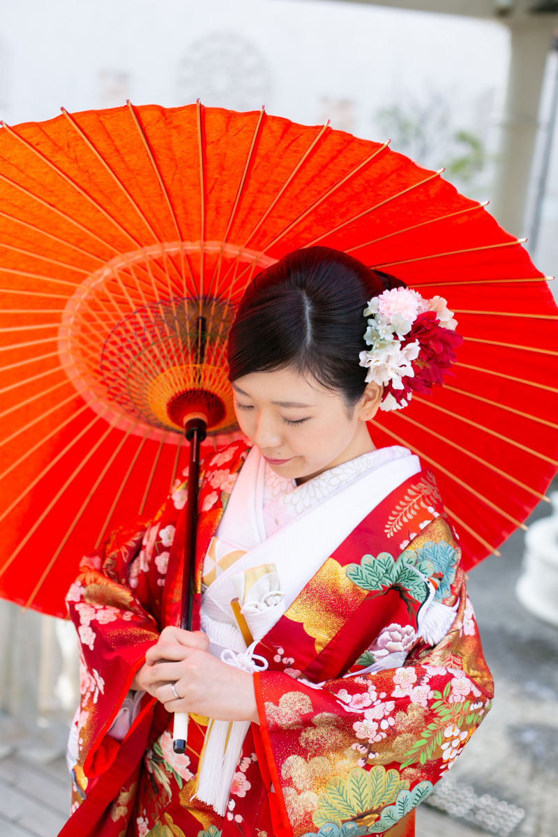 和傘を使えばガラッと和の雰囲気に大変身!