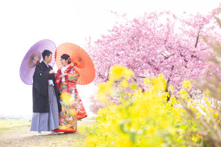 河津桜と菜の花に囲まれて…♪
