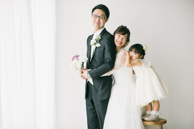 ぎゅっと抱きついて。