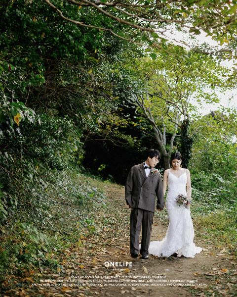 静かな道から、物語が始まる