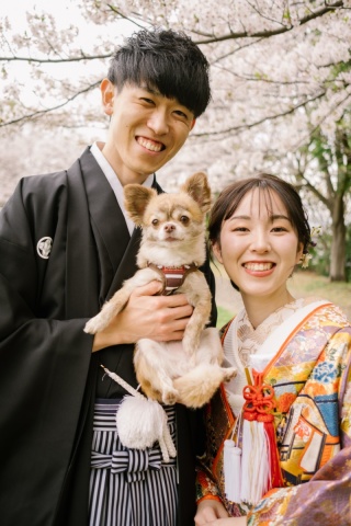 和装と桜と愛犬と【ONELIFE】