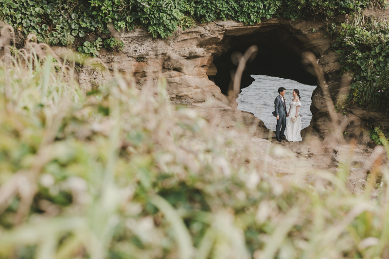トンネルの先には海が広がる