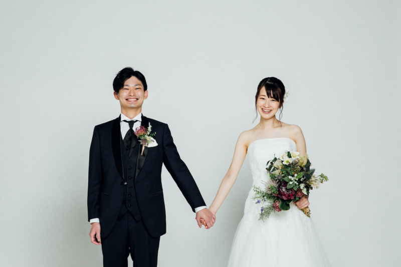 閑静な住宅街にあるスタジオで。