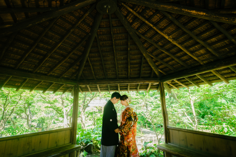 おでこをこつん