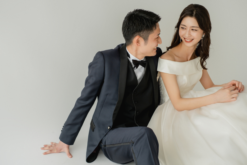 様々なデザインのドレスをご用意!