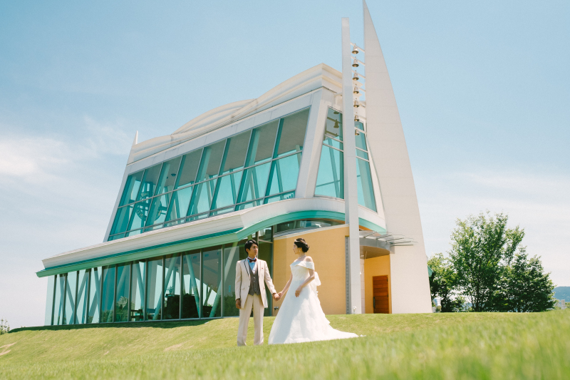 広大な敷地に佇むチャペル