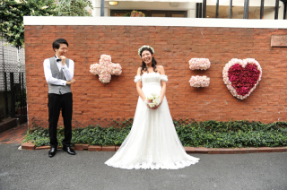 インスタ映えする東京都内原宿セントヴァレンタイン教会結婚式