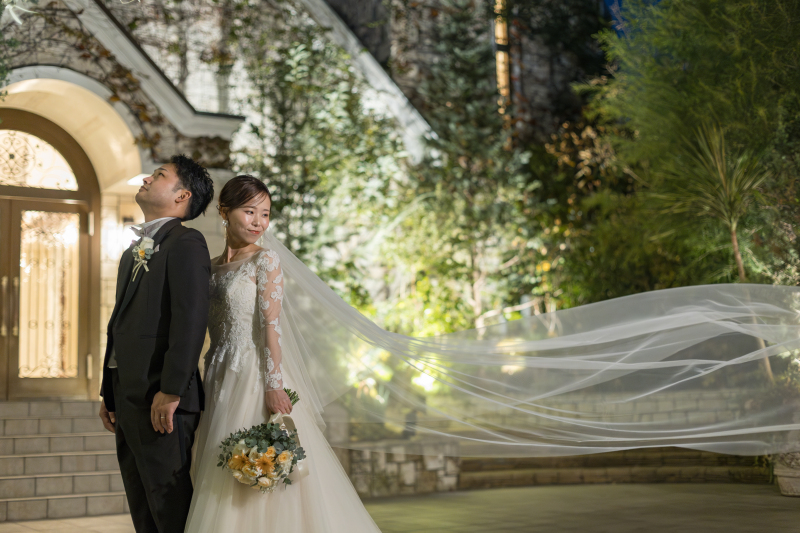 夜の教会で大人ウエディング＊