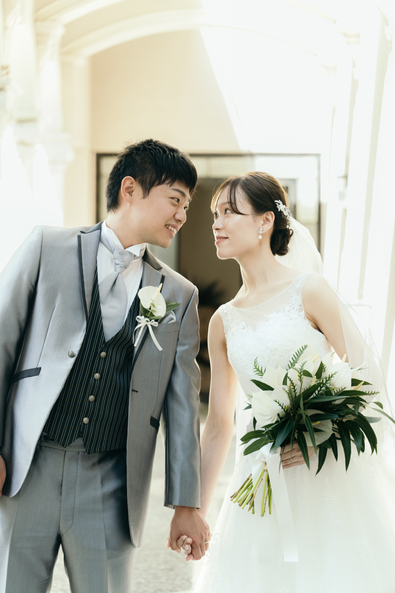 美しい光差し込む独立型チャペルを完全貸切