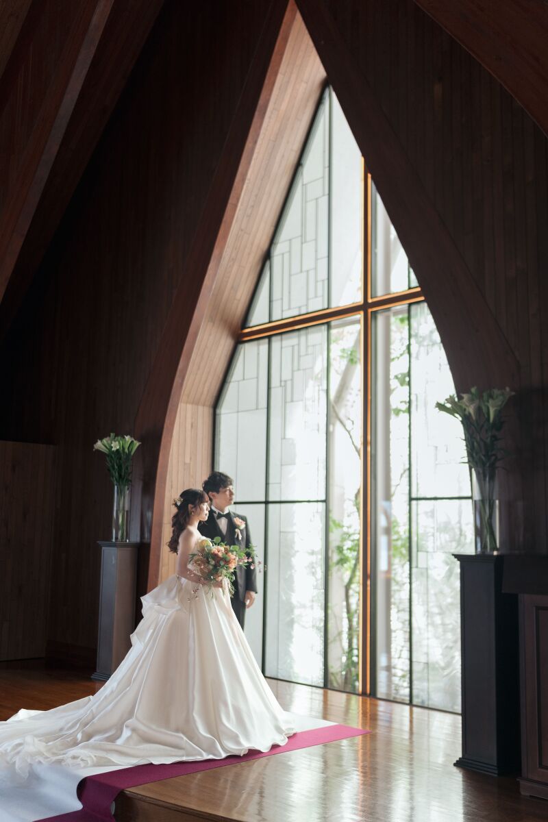 自然光が美しいチャペル