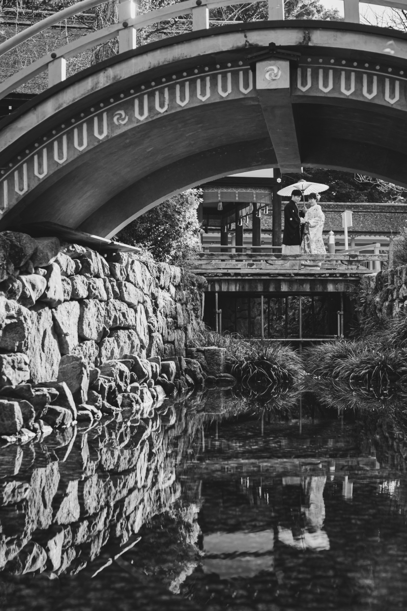 モノトーンのみたらし川