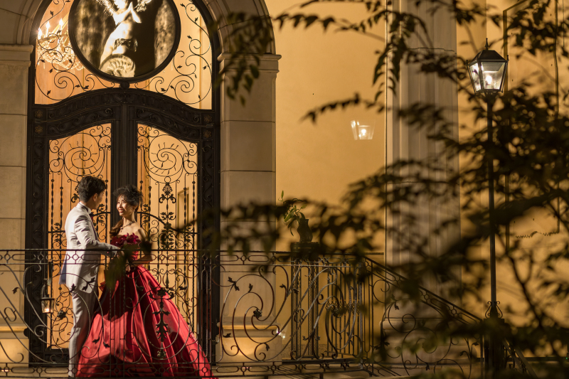 全面ガラス張りの教会