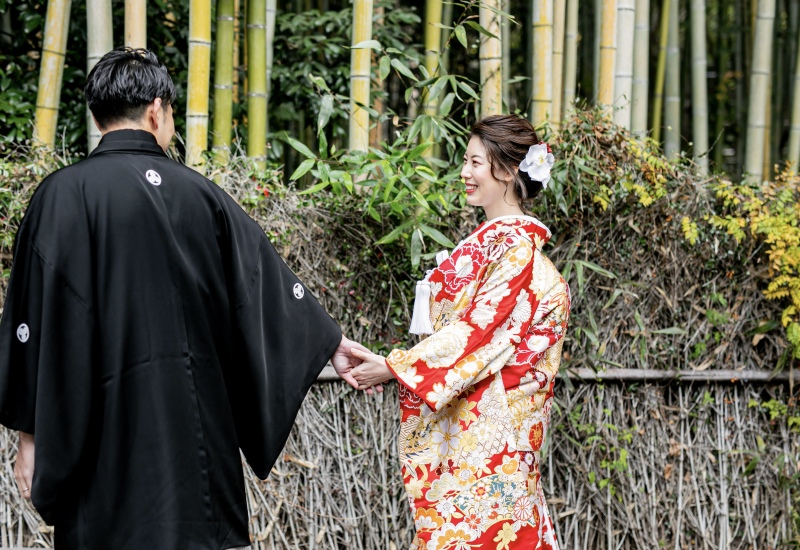 竹林の中、手を取り合って*