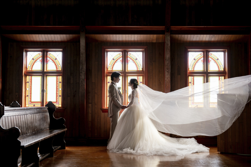 柔らかな光のステンドグラス