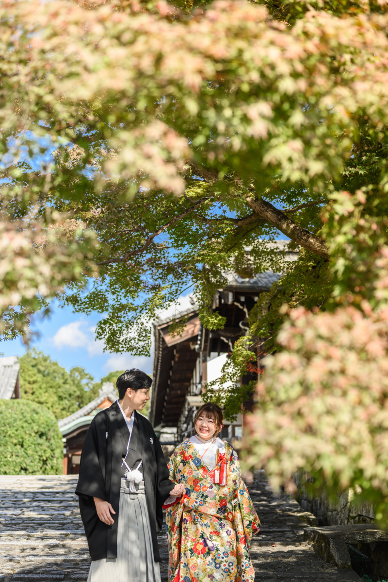 紅葉の木の下で♪