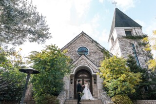 春先のミモザ咲き誇る教会で♪【洋装】