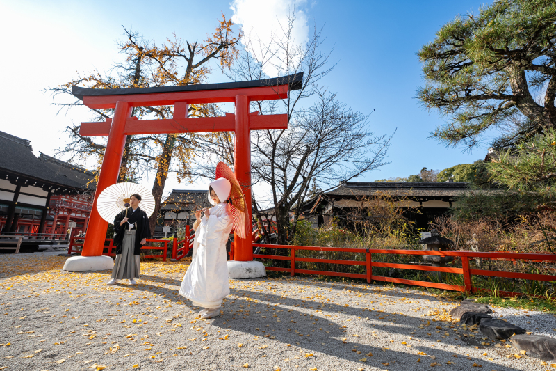 鳥居のもと青空と共に…