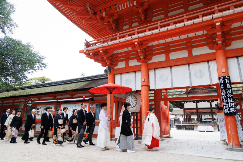 由緒正しい広い境内