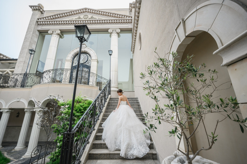 TAKAMI BRIDAL_チャペルで撮影できる