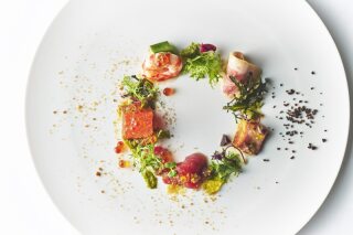 【会食付きプラン】洋装2着チャペル撮影＆貸切邸宅でご会食　ご会食は6名様～