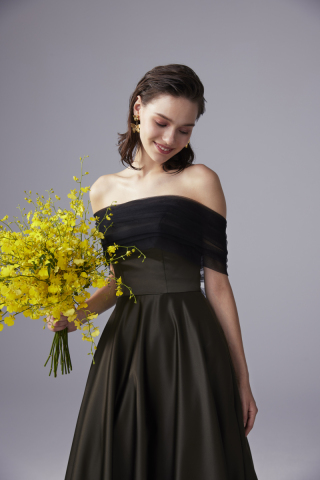 カーキ・シカモア