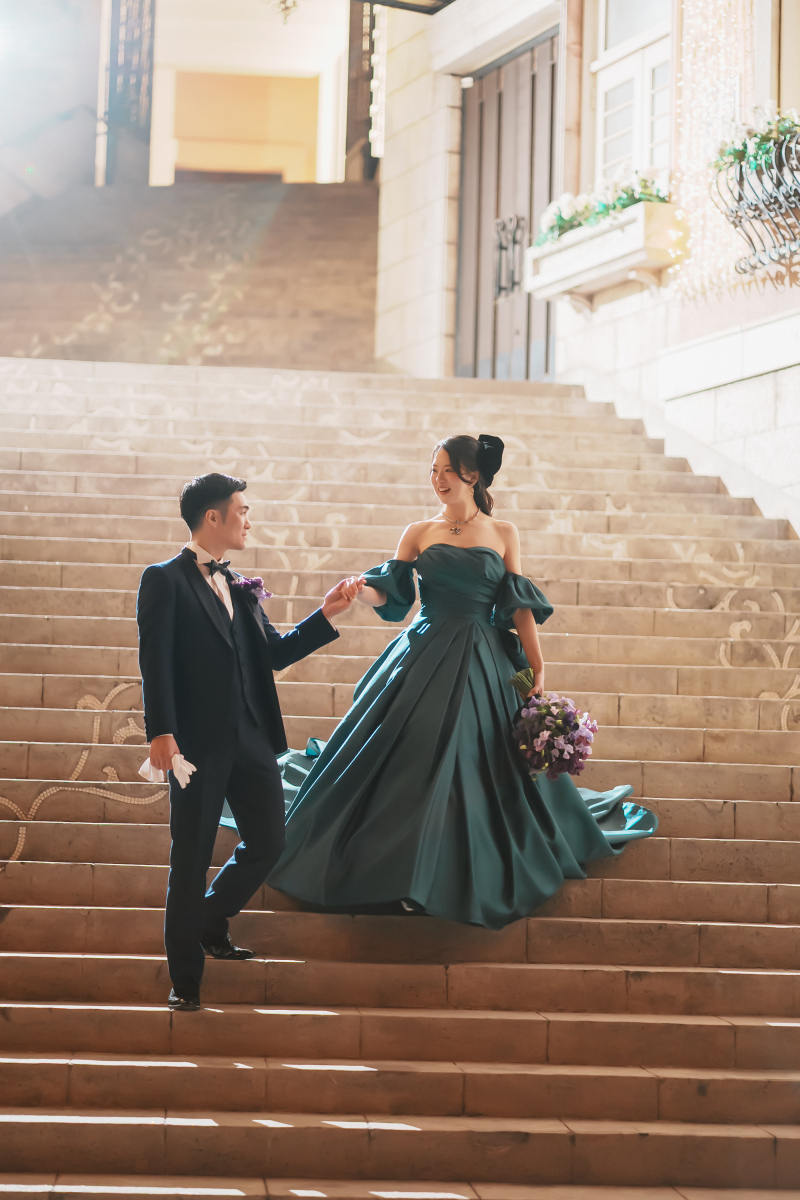 大階段でおふたりだけの特別な時間