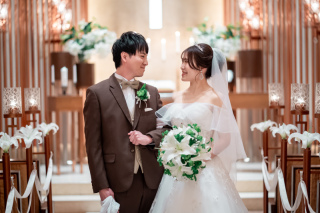 光と影が織りなす、大聖堂の記憶。