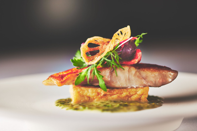 覚王山ル・アンジェ教会_会食ができる