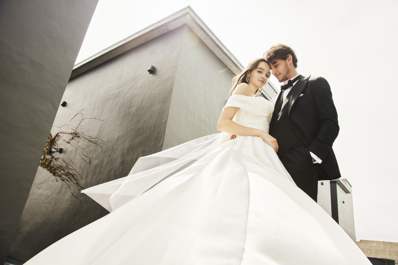 覚王山ル・アンジェ教会_ウエディングドレスが豊富