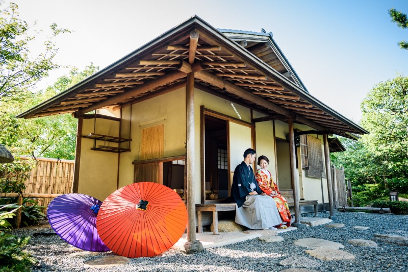 【徳川園の絶景&times;創業100年の確かな和装】こだわり派のためのロケーションフォト