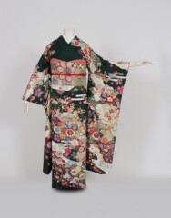 緑彩り重ね平安絵巻