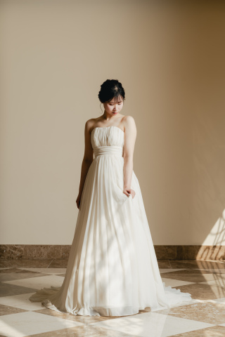 限定プランウエディングドレス④