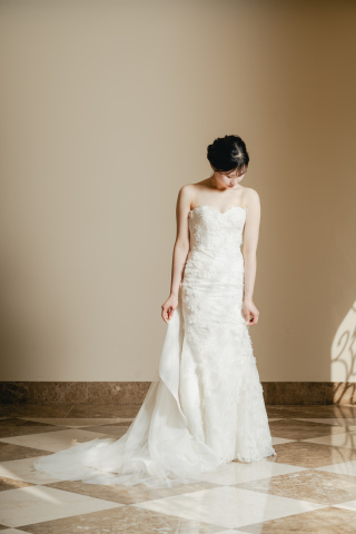 限定プランウエディングドレス①