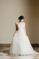 限定プランウエディングドレス②