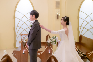 二人きりで過ごすファーストミートのご様子♪