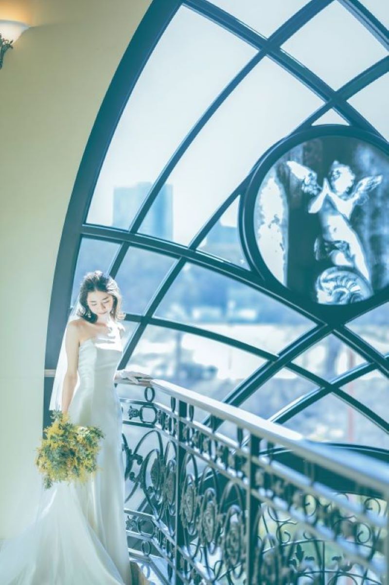 光が差し込むアイアンショット