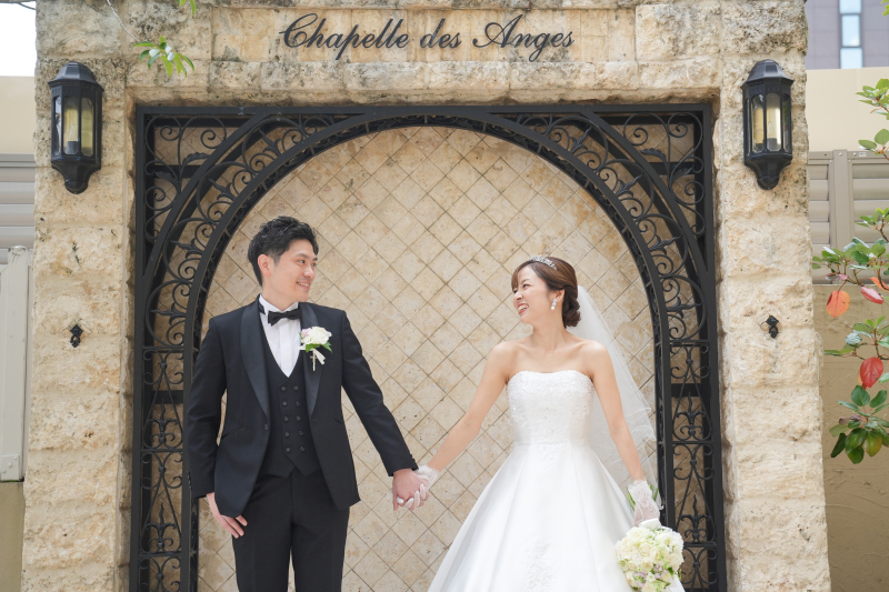 2点のドレスで雰囲気を変えて