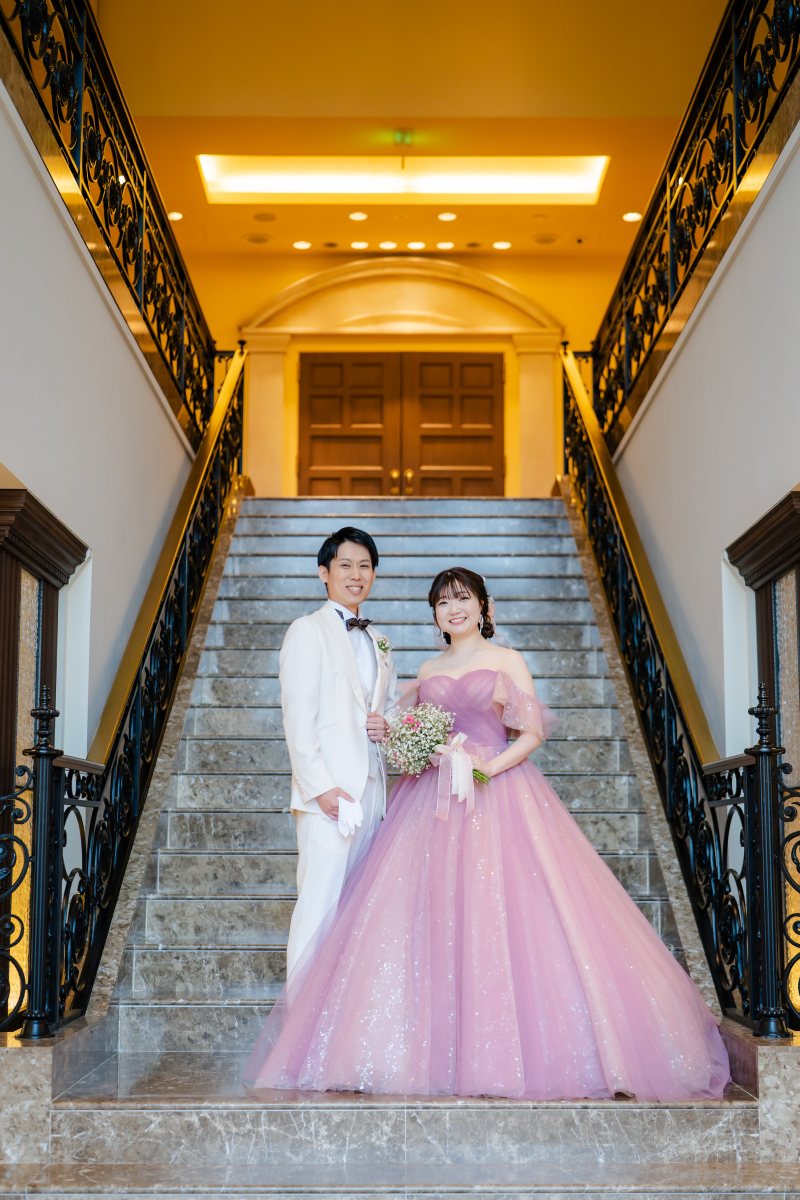 カメラに向かって