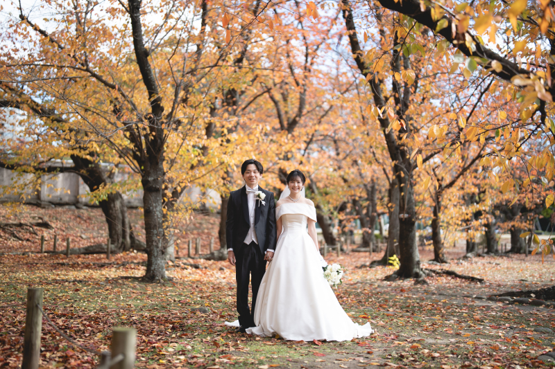 舞鶴公園の紅葉とともに＾＾