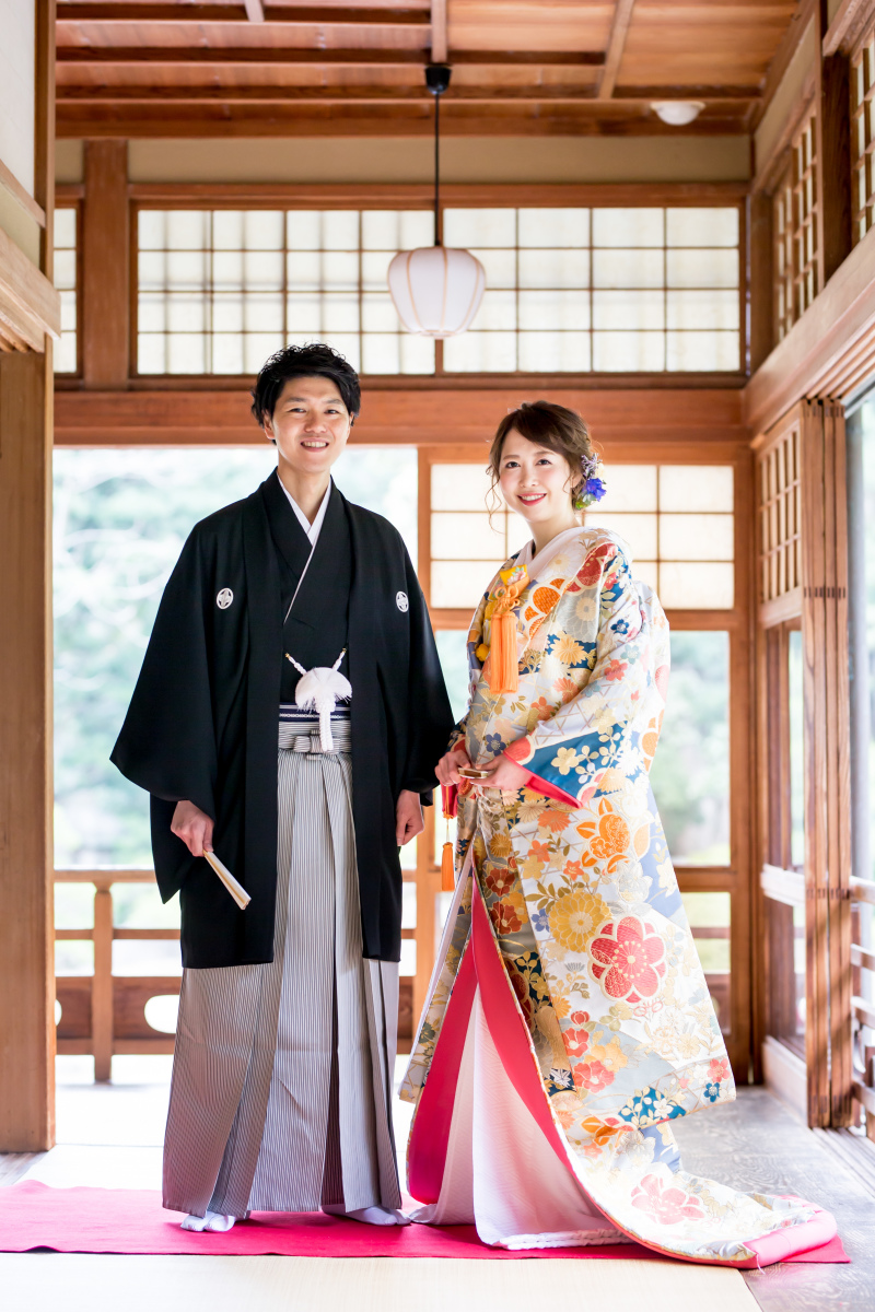 庭園でのロケーション撮影は雰囲気も抜群♪