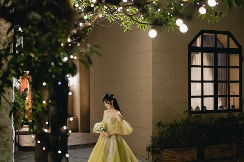 イルミネーション越しのソロショット