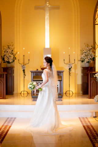 赤坂ル・アンジェ教会_TAKAMI BRIDAL 衣裳動画