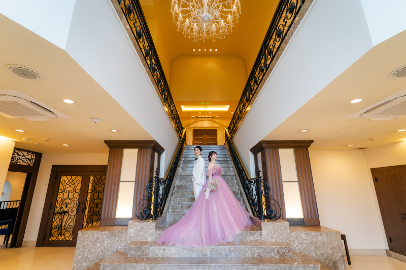 【ドレス2着をフリーチョイス◎】TAKAMI BRIDALオリジナルドレスから選び放題♩教会でのチャペル貸切撮影*