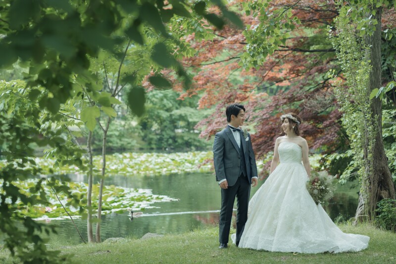 チャペル前に緑の中で