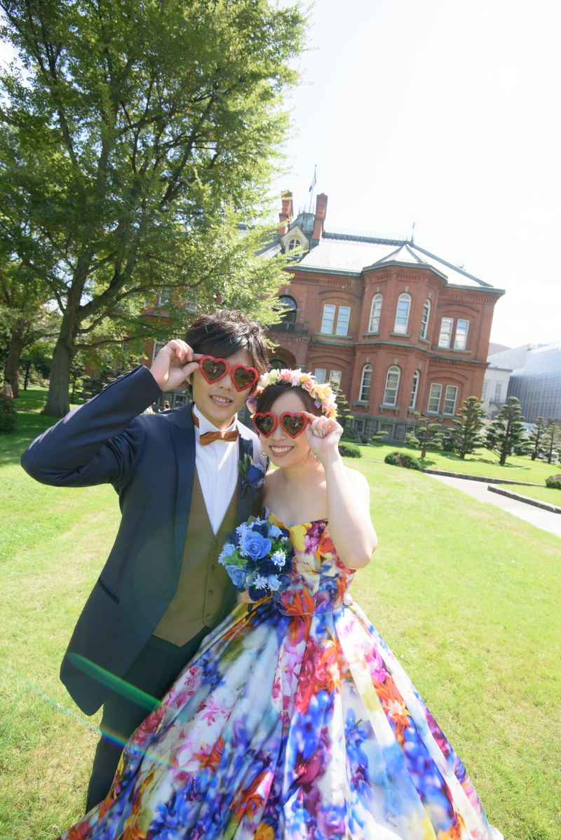 サングラスの小物で